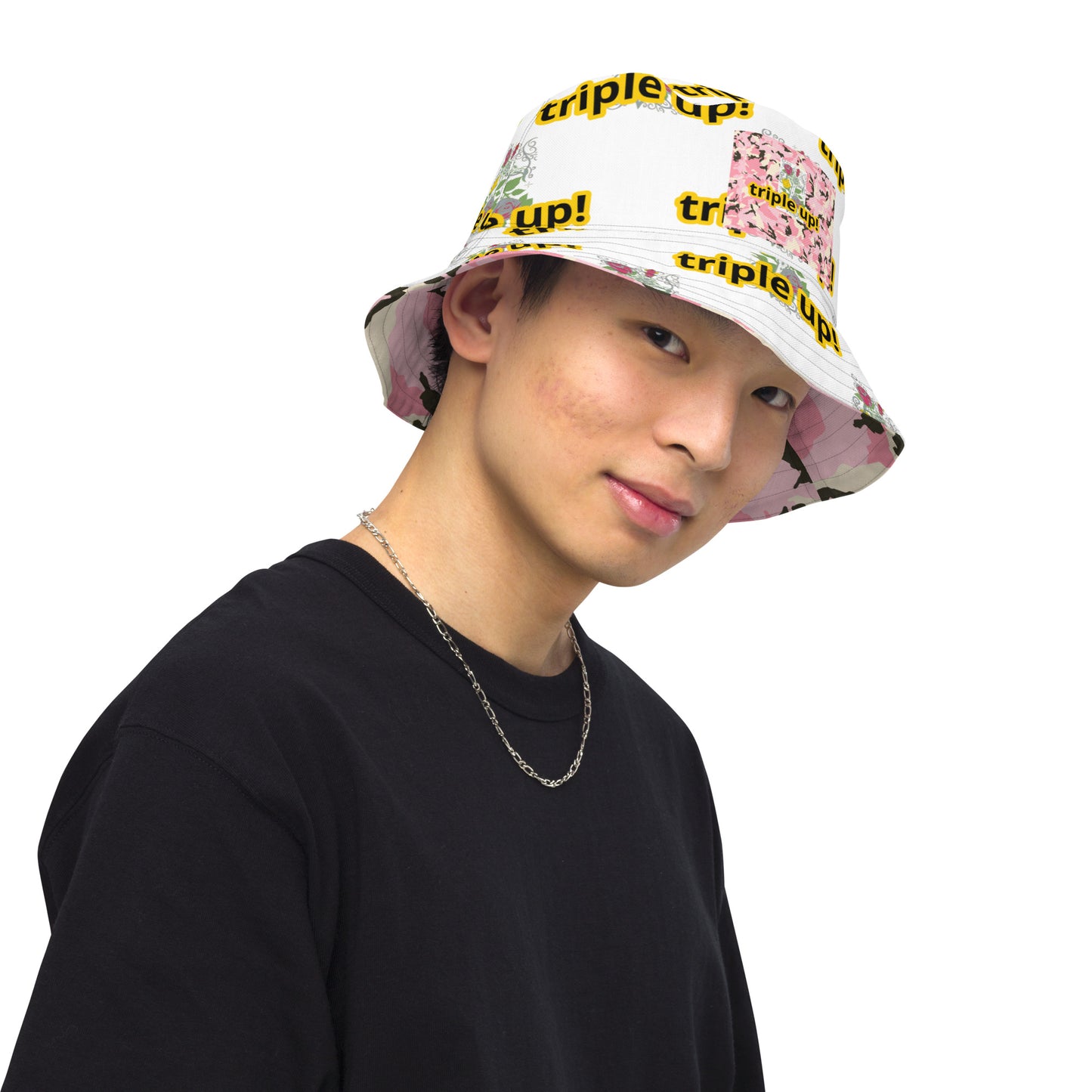 Reversible bucket hat